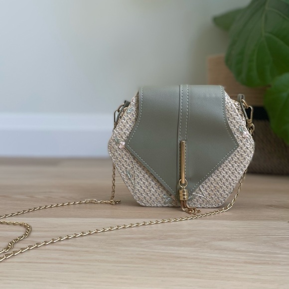 Vintage Crosshatch Purse - Picture 1 of 5